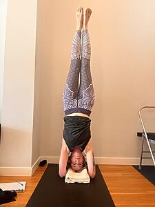 Pozycje odwrócone czyli stanie na głowie